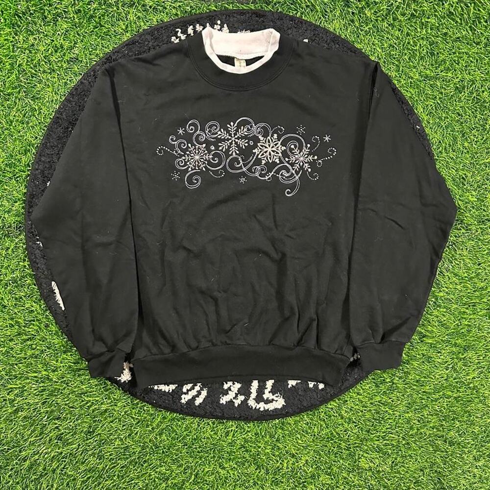 Vintage Decorated Originals Snowflake Studded Sweater - M; 20x25 (Width/Length)